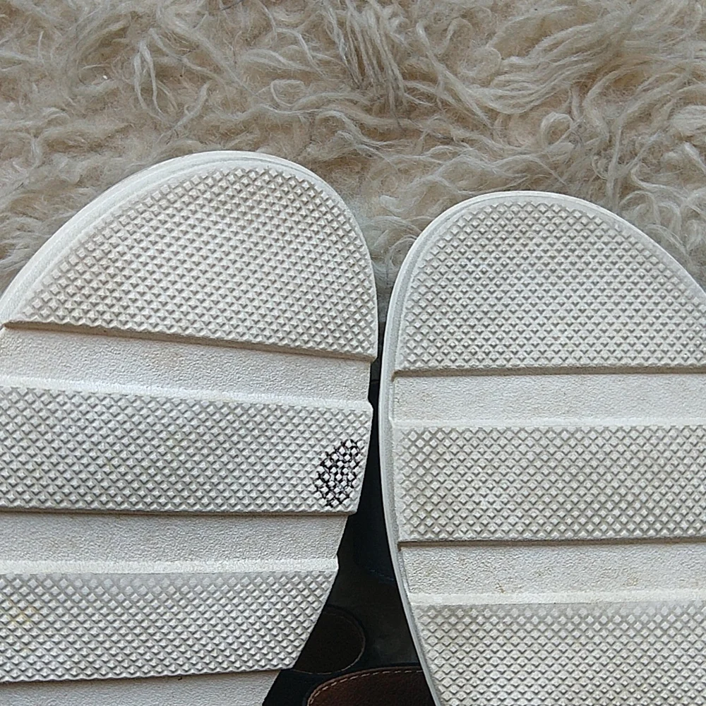 Sorel Torpeda Sandals Black Sling Back Flat Comfortable 10